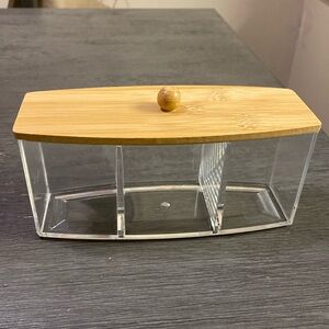 Oasis Vanity Organizer